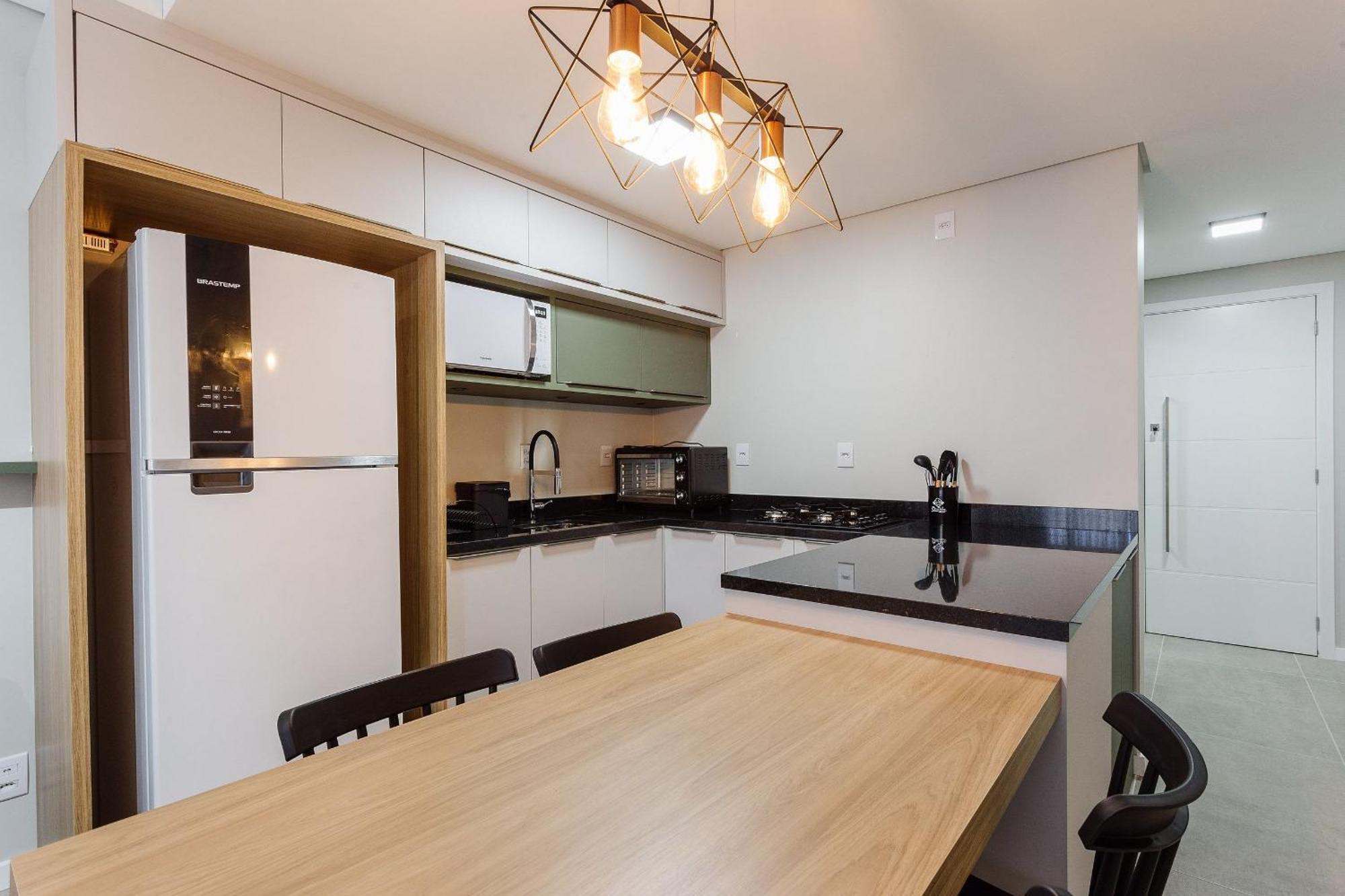 Studios Aconchegantes Em Floripa - Oka ฟลอเรียนอโปลิส ภายนอก รูปภาพ
